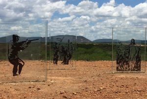 Painéis fotográficos no Parque Estadual de Canudos - Foto de Sylvia Leite - BLOG LUGARES DE MEMORIA