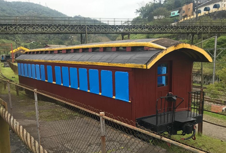 Vagão histórico em Paranapiacaba -- Foto de Sylvia Leite - BLOG LUGARES DE MEMORIA