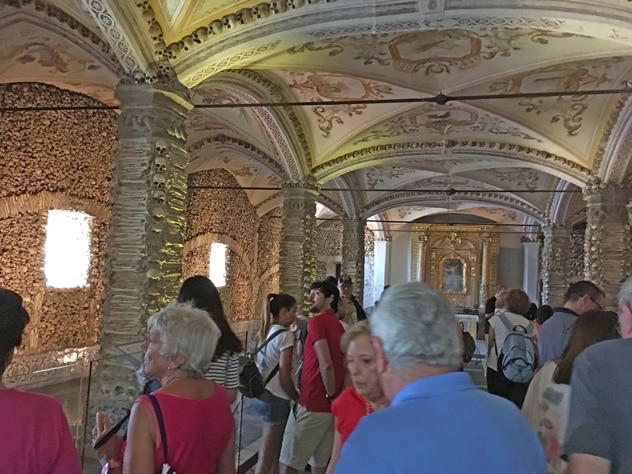 Capela dos Ossos em Évora - Foto de Sylvia Leite - BLOG LUGARES DE MEMORIA