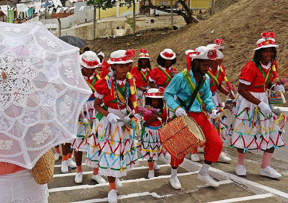 Grupo folclórico Taieira em Laranjeiras - Foto de Irineu Fontes - BLOG LUGARES DE MEMORIA