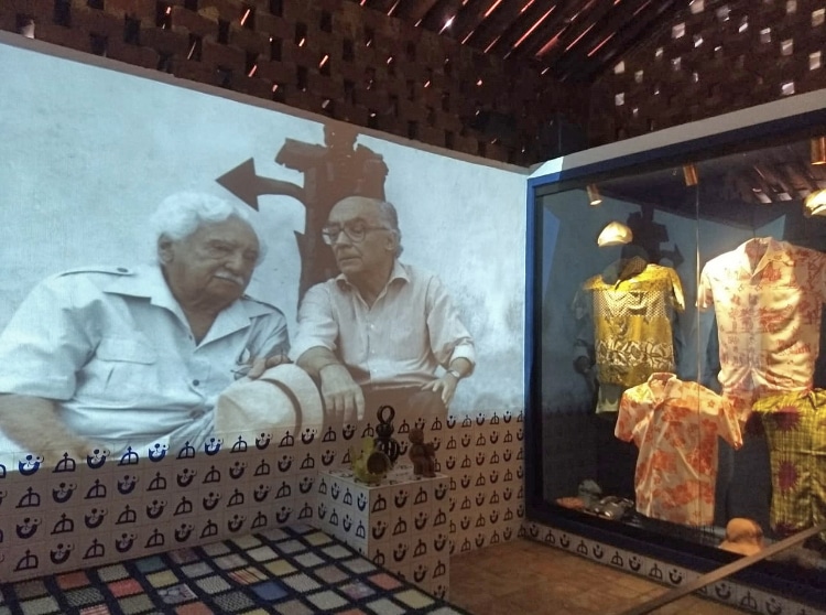 Interior da Casa do Rio Vermelho - Foto de Gustavo Moura - BLOG LUGARES DE MEMORIA