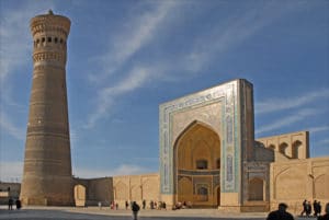 Minarete e mesquita Kalon em Bukhara - Foto de Jean-Pierre Dalbéra - BLOG LUGARES DE MEMÓRIA