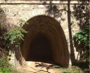 Tunel Velho de Ipiabas - Foto Luiz Antônio Zappa - BLOG LUGARES DE MEMÓRIA
