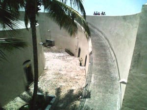 Forte_São_Marcelo_interno - By Luan em Wikimedia - BLOG LUGARES DE MEMORIA