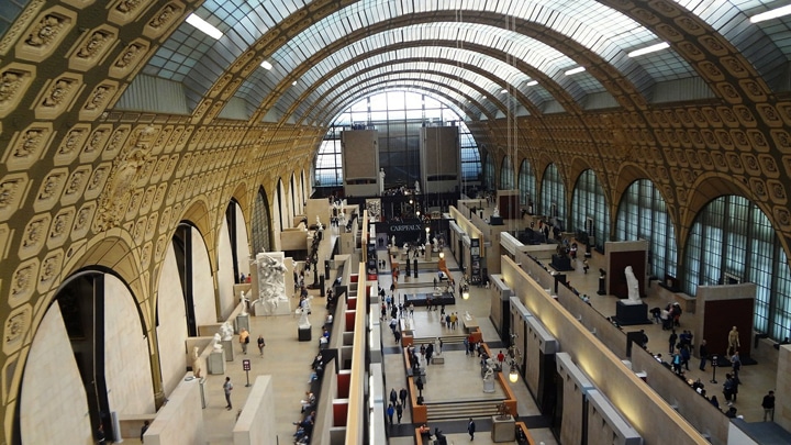 Galeria das esculturas no piso terreo do D'Orsay - Foto de Imagem de 139904 por Pixabay - BLOG LUGARES DE MEMORIA
