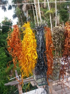 Palha de tucumã tingida - Foto de Niete Pereira - BLOG LUGARES DE MEMÓRIA