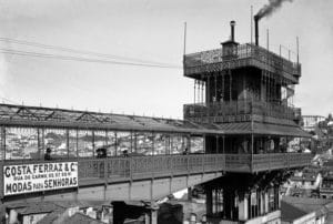 Piso_superior_do_elevador_de_Santa_Justa,_ainda_funcionando_a_vapor- foto_de_desconhecido-BLOG_LUGARES_DE_MEMÓRIA