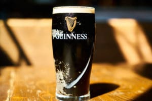 Pint de Guinness - Foto de engin_akyurt-3656355 - BLOG LUGARES DE MEMORIA