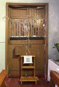 Porta de Chaguinhas na Igreja dos Aflitos - Foto de Sylvia Leite - BLOG LUGARES DE MEMORIA