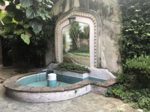 Chafariz com azulejos pintados - Foto de Sylvia Leite - BLOG LUGARES DE MEMÓRIA