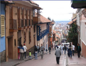 Rua de La_Candelaria - foto de domínio público em Wikimedia - BLOG LUGARES DE MEMORIA