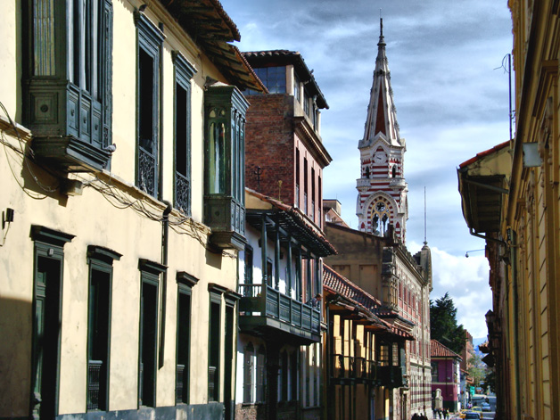 Rua de La Candelaria - Foto de Martinduquea em Wikimedia - BLOG LUGARES DE MEMORIA
