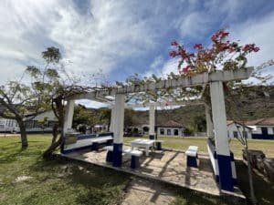 Espécie de coreto na vila - Foto de Sylvia Leite - BLOG LUGARES DE MEMORIA