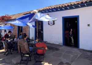 Restaurante em Curralinho MG - Foto de Sylvia Leite - BLOG LUGARES DE MEMORIA