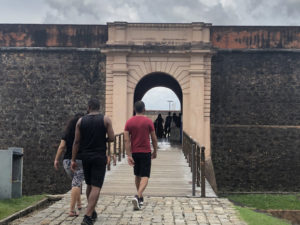Entrada do Forte do Presépio -- Foto de Sylvia Leite - BLOG LUGARES DE MEMÓRIA