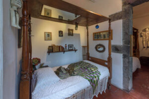 Quarto en La Casa Azul - Foto de Bob_Schalkwijk_2017 no Site Oficial do Museu Frda Kahlo- BLOG LUGARES DE MEMÓRIA