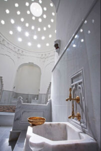 Interior do hamam Sultan Hurrem - Foto de Satayman - BLOG LUGARES DE MEMORIA