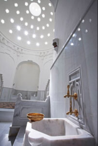 Interior do hamam Sultan Hurrem - Foto de Satayman - BLOG LUGARES DE MEMORIA