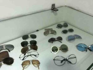 Óculos escuros - Foto de Sylvia Leite - BLOG LUGARES DE MEMORIA