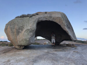 Pedra do Capacete - Foto de Sylvia Leite - BLOG LUGARES DE MEMORIA