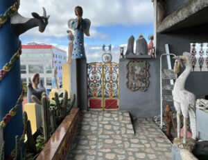 Portão de acesso ao terraço do castelo Armorial - Foto de Sylvia Leite - BLOG LUGARES DE MEMORIA
