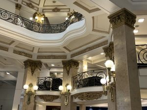 Colunas_lustres_e_grades_do_CCBB_Foto_de_Sylvia_Leite_BLOG_LUGARES_DE_MEMORIA