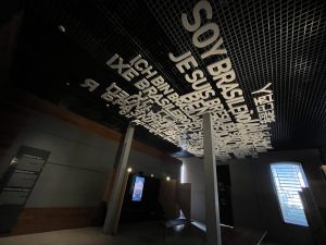 Imagem_interna_do_Museu_da_Imigração_ Foto_de_Sylvia_Leite_BLOG_LUGARES_DE_MEMORIA