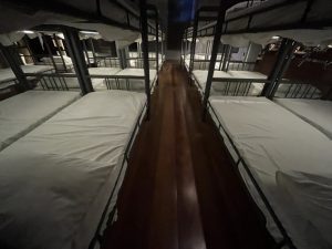 Replicas_de_camas_da_antiga_hospedaria_Foto_de_Sylvia_Leite_BLOG_LUGARES_DE_MEMORIA