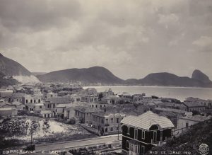 Copacabana_e_Leme_antigamente-Foto_de_Photo_Lopes_em_Wikimedia-BLOG_LUGARES_DE_MEMORIA