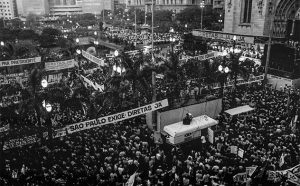Comicio Diretas Ja na Praça da Se - Foto Governo de São Paulo - BLOG LUGARES DE MEMORIA