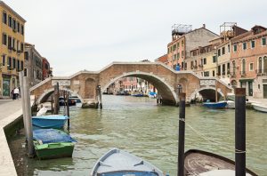 Ponte_dos_tres_arcos_foto_de_Didier_Descouens_BLOG_LUGARES_DE_MEMORIA