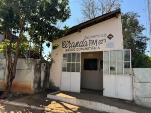 Radio_comunitaria_em_Morro_da_Garça_-_Foto_de_Sylvia_Leite_-_BLOG_LUGARES_DE_MEMORIA