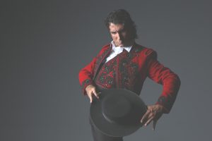 Bailarino_flamenco-Foto_FlamencoMundo_em_Wikimedia-BLOG_LUGARES_DE_MEMORIA