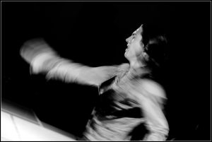 Bailarino_flamenco_em_transe-Foto_Ivan_Peplove_em_Wikimedia-BLOG_LUGARES_DE_MEMORIA