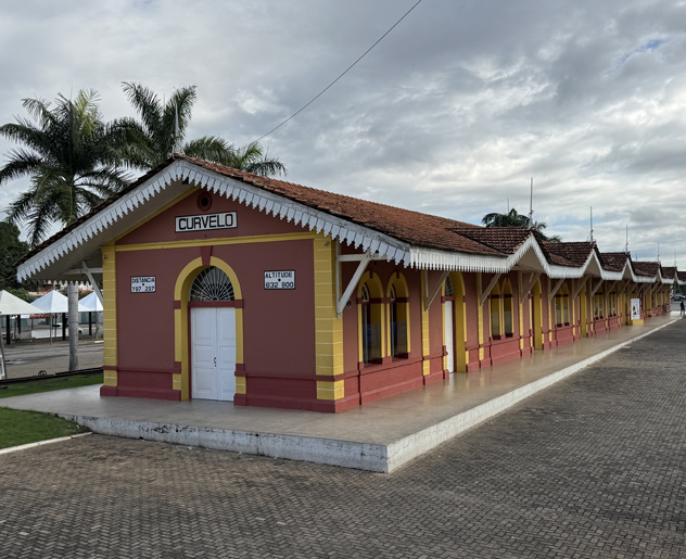 Antiga_Estaçao_Curvelo-Foto_Sylvia_Leite-BLOG_LUGARES_DE_MEMORIA
