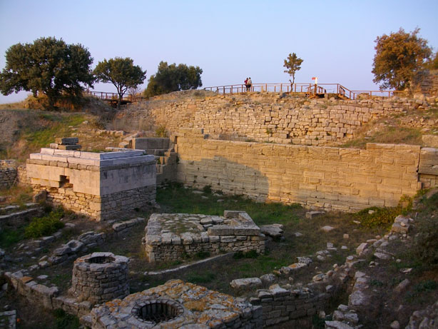 Como era a mítica cidade de Tróia?
