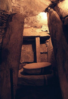 Newgrange - detalhe - Foto de Sylvia Leite- BLOG LUGARES DE MEMÓRIA