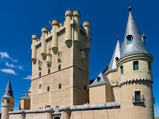 Alcázar de Segóvia - Foto Pixabay - BLOG LUGARES DE MEMÓRIA