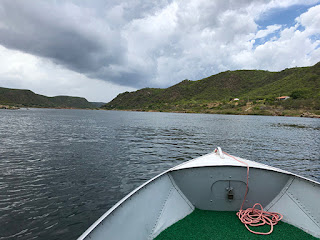 Barco no Rio São Francisco entre Sergipe e Alagoas- Foto Sylvia - BLOG LUGARES DE MEMÓRIA