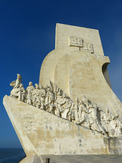 Monumento aos descobrimentos - Foto LoggaWiggler por Pixabay - BLOG LUGARES DE MEMÓRIA