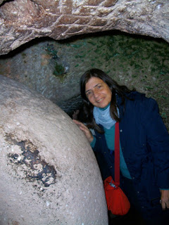Sylvia em Göreme na Capadócia - Foto de viagem - BLOG LUGARES DE MEMÓRIA
