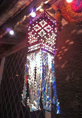 Luminária no DiwLali - Foto de Sylvia Leite - BLOG LUGARES DE MEMÓRIA