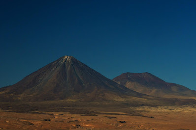 Vulcão Licancabur - Foto Marcelo Prates - BLOG LUGARES DE MEMÓRIA