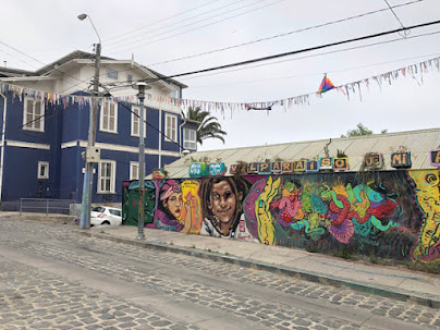 Arte de rua em Valparaíso - Foto Sylvia Leite - BLOG LUGARES DE MEMÓRIA